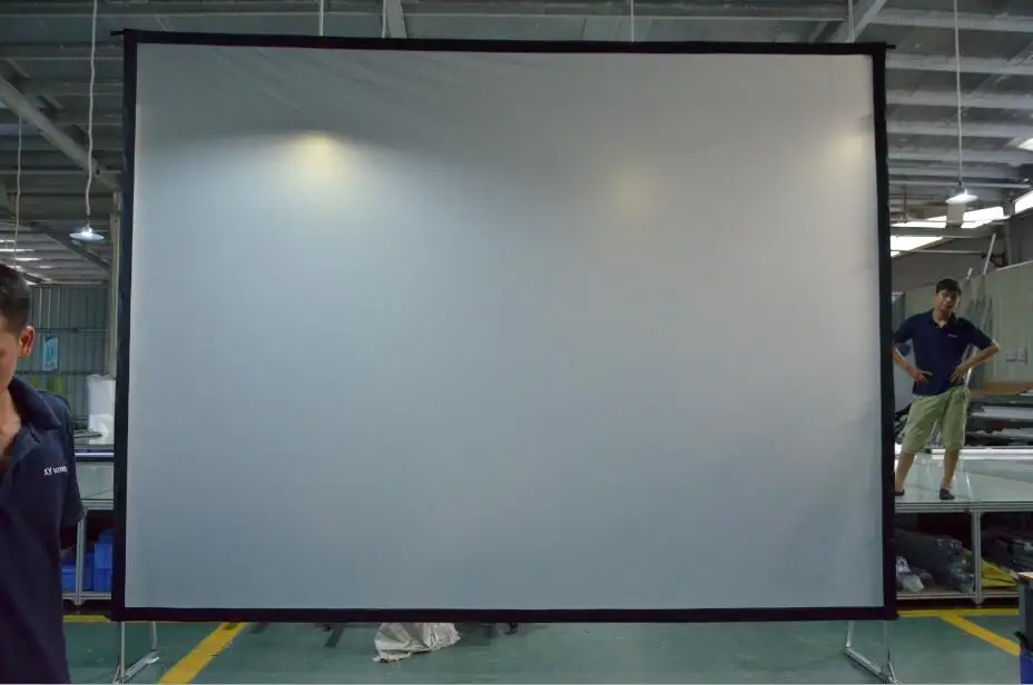 Ткань для проектора. Alltec 100-inch Folding Projector Screen. Большие экраны для проекторов. Экран обратной проекции. Экран проекционный с алюминированным полотном.