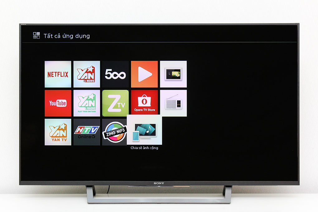 Телевизор sony smart tv. Телевизор смарт КДЛ 43 ВТВ сони. Smart Sony TV menu. Меню смарт ТВ сони. Пин телевизора Sony.