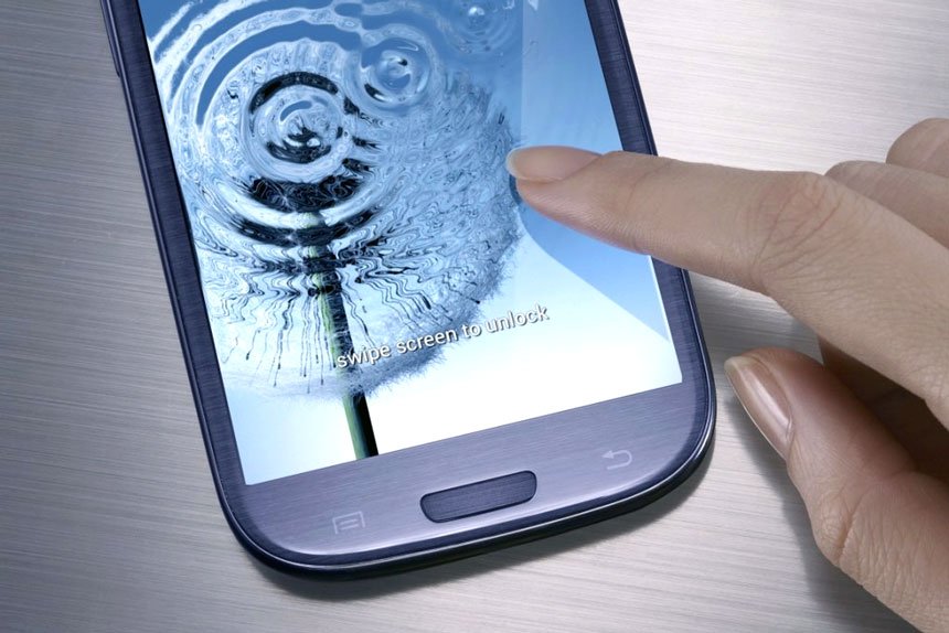 Есть ли отпечатки. Samsung с сенсорным отпечатком пальца. Samsung Galaxy s21 Ultra отпечаток пальца. Отпечаток пальца на экране телефона сенсорный. Самсунг телефон с отпечатком.