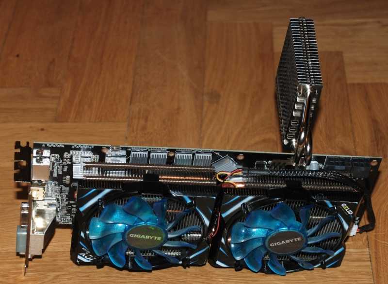 Дополнительная видеокарта. VRM Gigabyte r9 290.. R9 380x водяное охлаждение. Радиатор VRM r9 390. Системы жидкостного охлаждения r9 390.