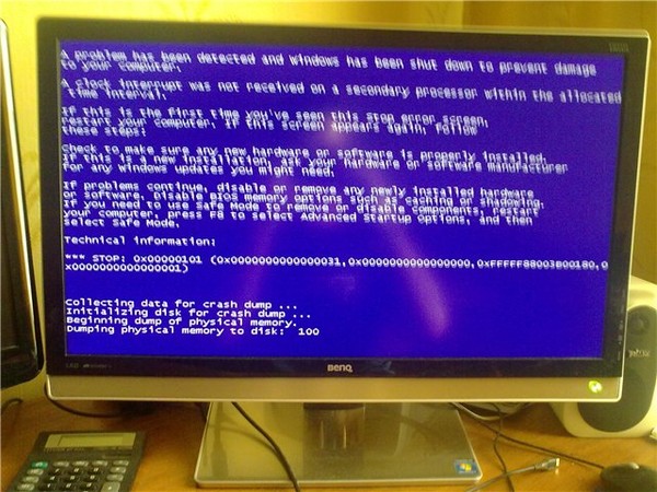 Error code 101. Ошибка ПК. Экран смерти Windows 101. 0x00000101. Компьютеры 00х экран смерти.