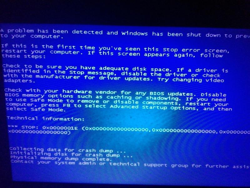 Флешка синий экран 10. Черный экран смерти. Черно синий экран. Чёрный экран смерти в Windows 7. Черный экран смерти в Windows 10.