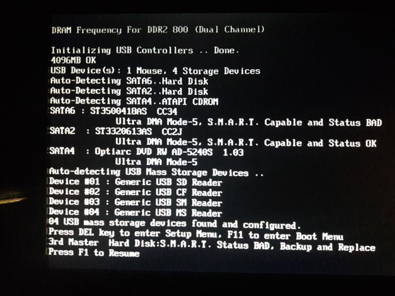 При включении компьютера черный экран с надписями. При загрузке компьютера. Hard Disk Error при загрузке. При загрузки компьютера выскакивает.