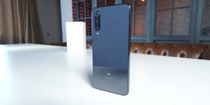 Samsung Galaxy A50 или Xiaomi Mi 9 SE: какой смартфон купить? – фото 6