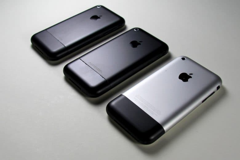 iPhone первого поколения