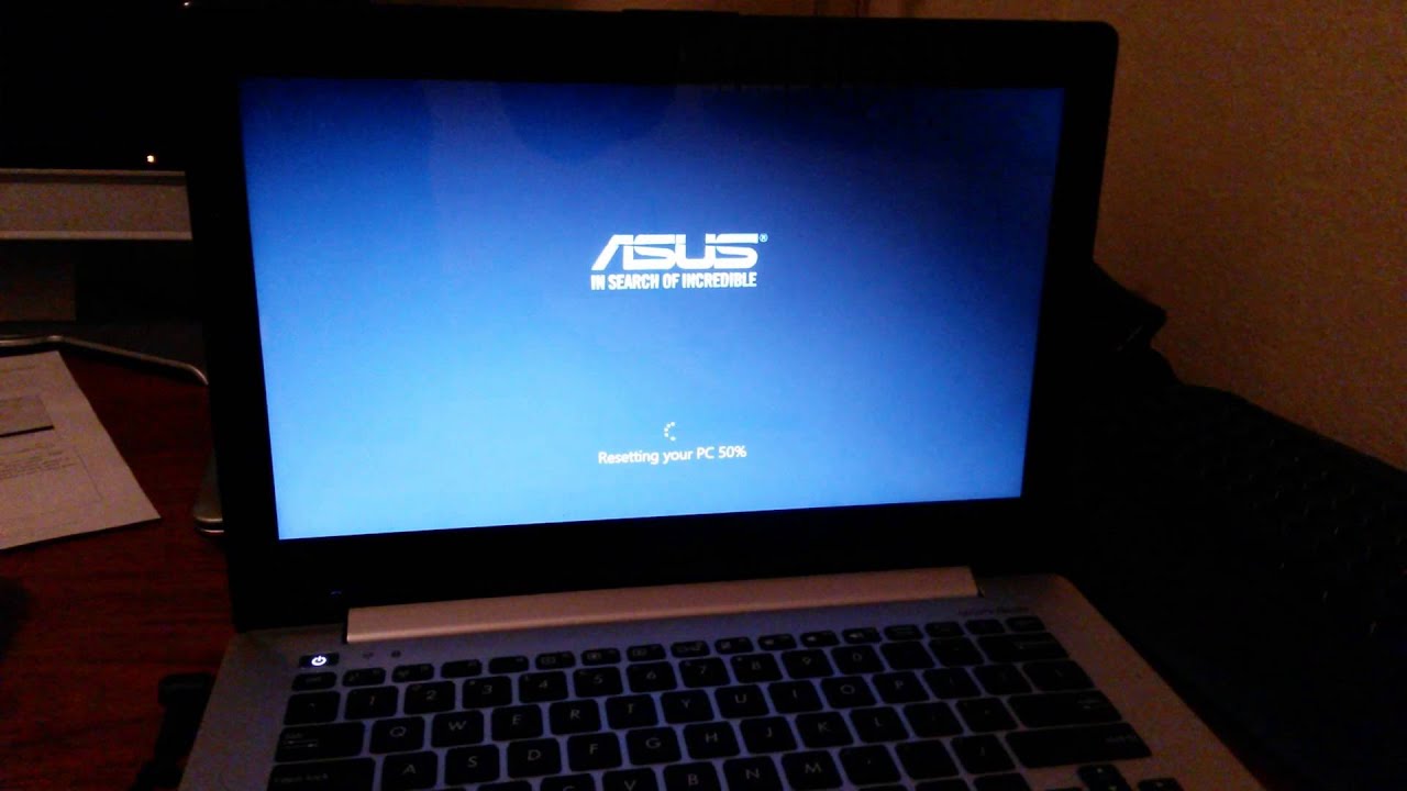 Ноутбук лампочка горит но экран черный. Ноутбук ASUS q51. Экран ноутбука асус. Асус ноутбук экран 144. Fixing (c:) ноутбук асус.