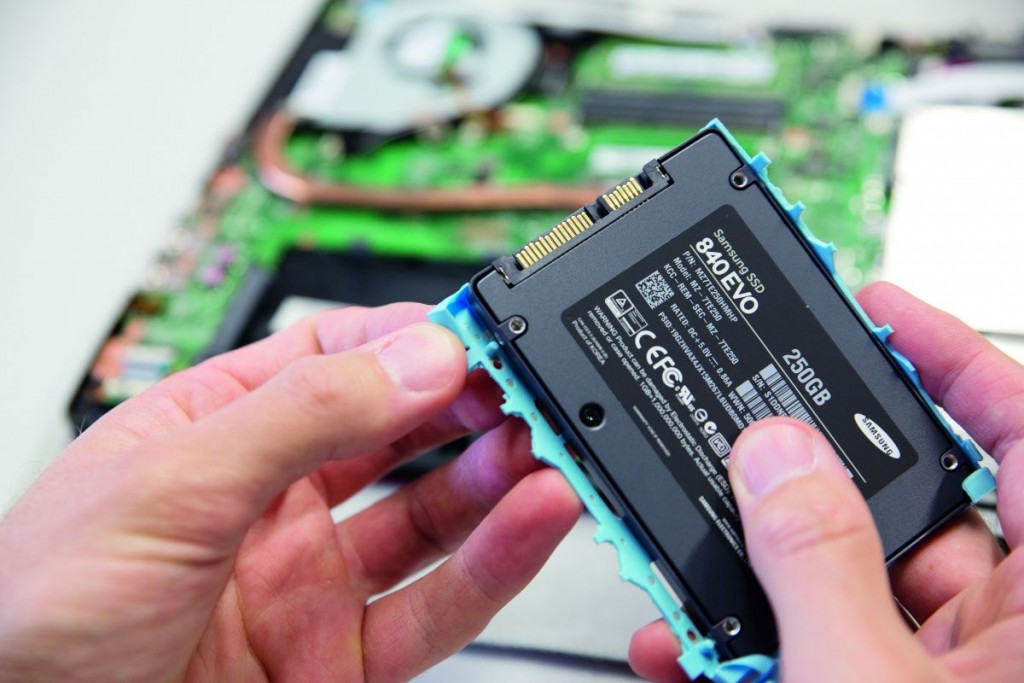 Как узнать можно ли поставить ssd в ноутбук если есть hdd