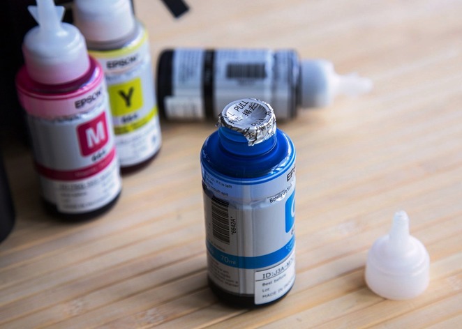 Емкости с чернилами