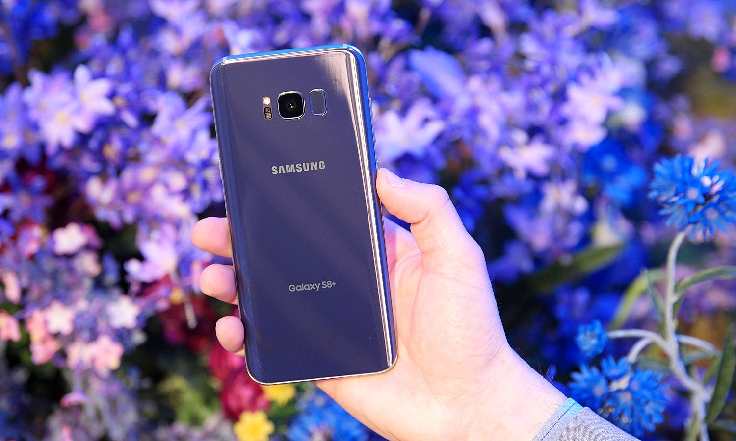 Samsung s9 s8. Samsung Galaxy s8. Samsung s8 фиолетовый. Samsung s8 Plus аметист. Samsung s8 Violet.