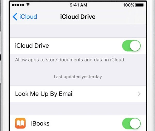 Перенос iBooks на iPad с помощью iCloud Drive