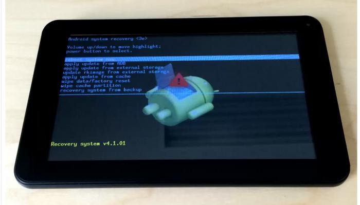 Как перезагрузить зависший планшет